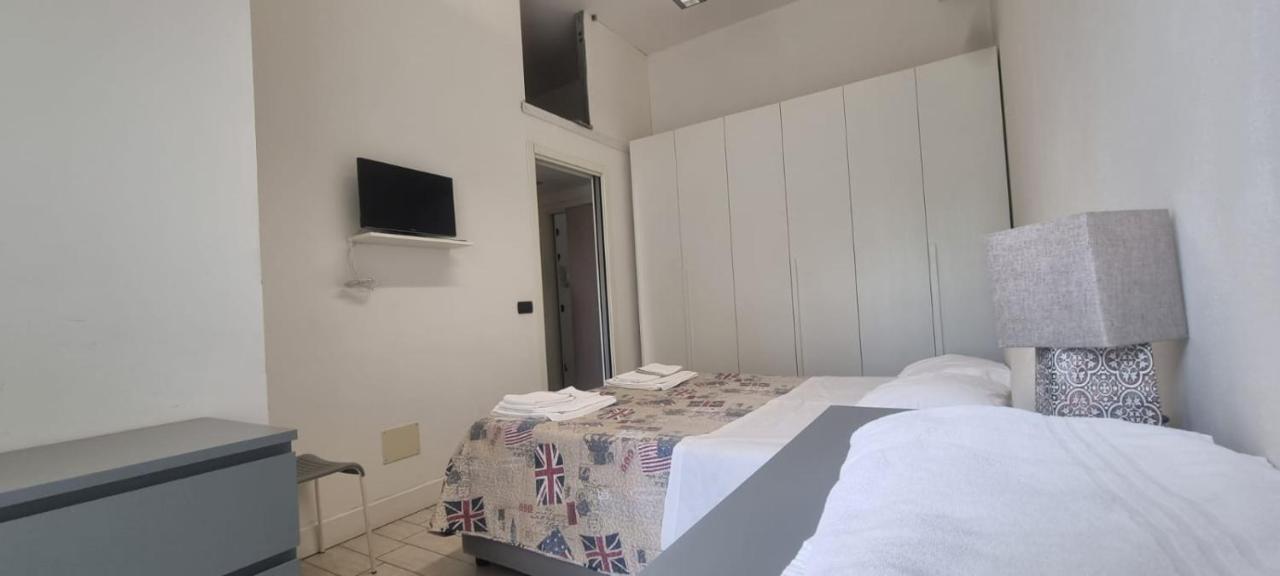 Apartament Casa Adriana Piacenza Zewnętrze zdjęcie